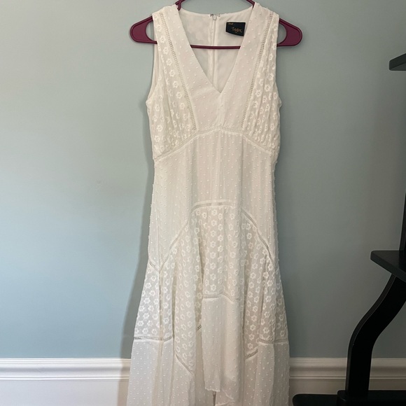 Boho Handkerchief Asymmetrical White Dress - Picture 2 of 4